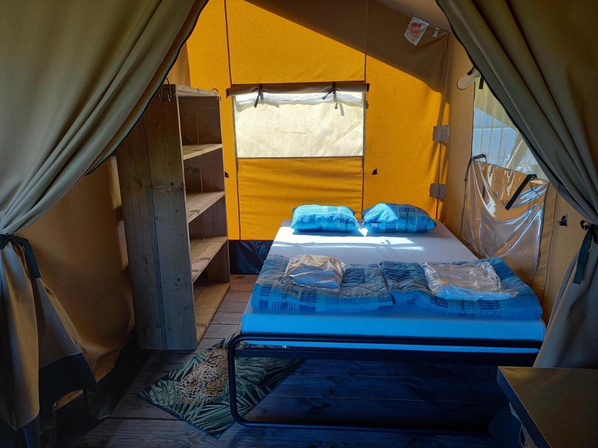 Comfort Safaritent 6 Pers En Mini Camping Zwiggelte Exterior photo